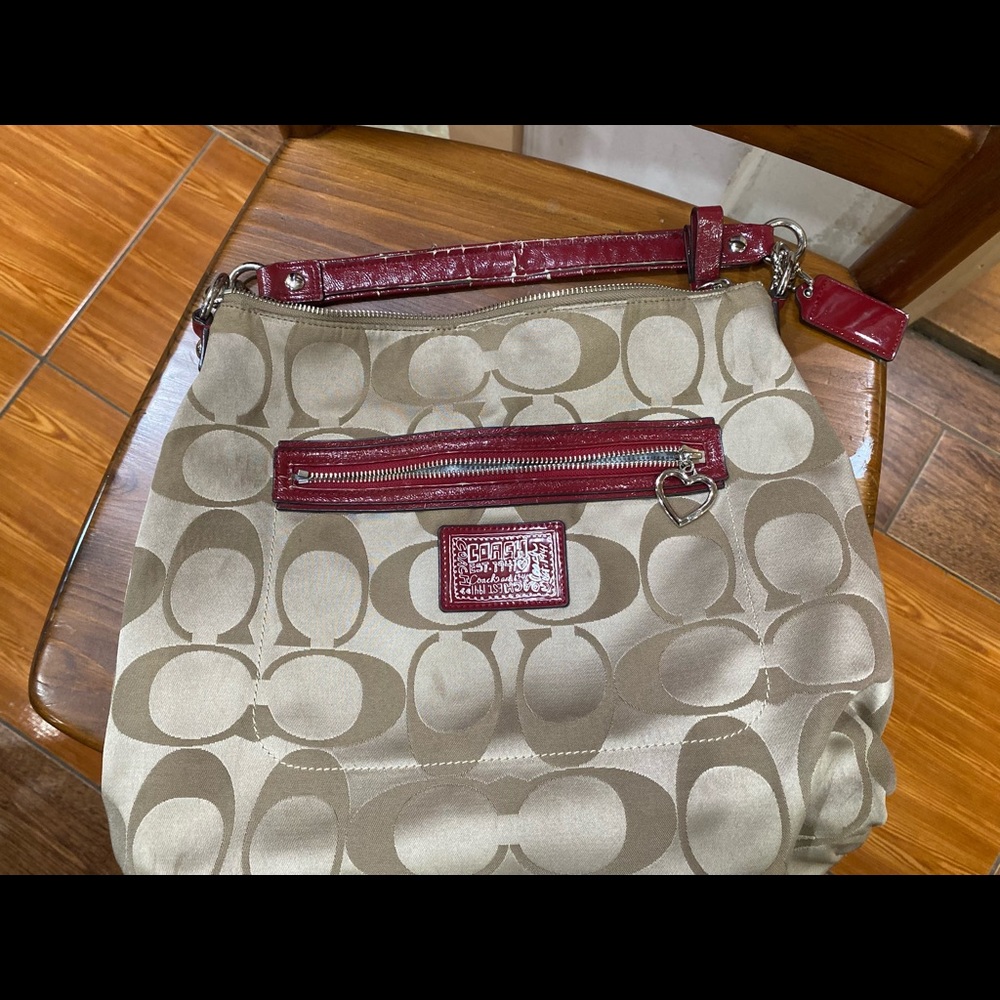 Coach poppy purse